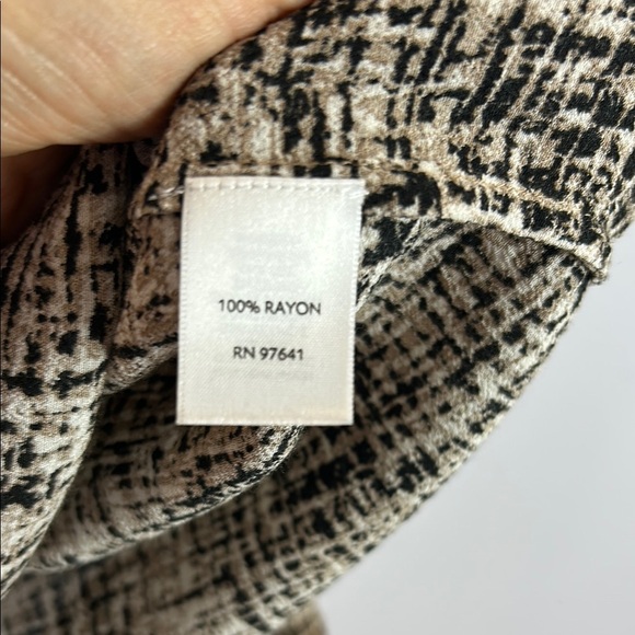 J.Jill Tan and Brown Relaxed Long Sleeve Blouse Size Large - Picture 7 of 9